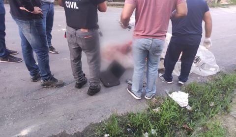 Vídeos: corpo é encontrado enrolado em saco plástico na zona norte de Manaus