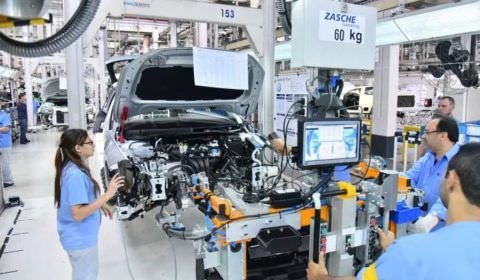 Por falta de semicondutores, Volkswagen dá férias coletivas
