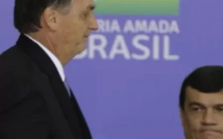 Bolsonaro vê arrogância e desrespeito na resposta do TSE às Forças Armadas