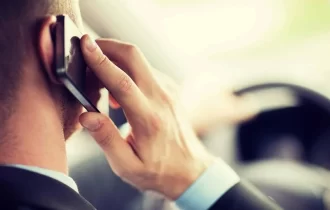Brasil registra cerca de 30 infrações de trânsito por uso do celular a cada hora