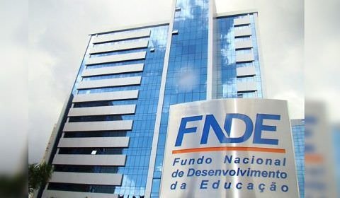 CE ouve nesta quarta diretores do FNDE sobre supostas irregularidades