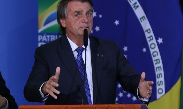 Economia Presidente sanciona projeto que modifica regras do Pronampe
