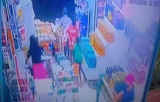 Homem é morto dentro de supermercado na frente da mãe em Manicoré