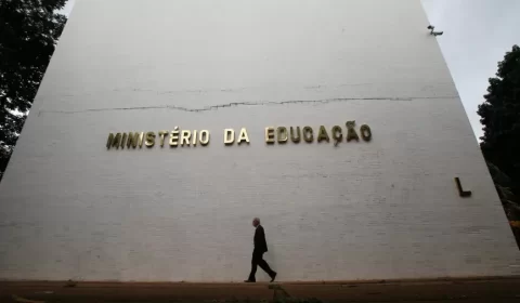 MEC facilita a criação de mais vagas em cursos de Medicina pelo Brasil
