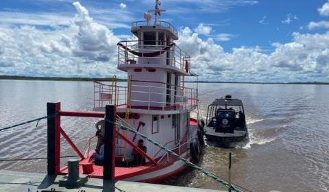 PF faz apreesão de drogas e armas na fronteira entre Colômbia e Amazonas