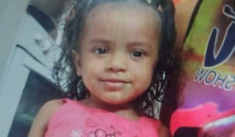 Polícia investiga se criança sofreu estupro antes de ser encontrada morta em igarapé