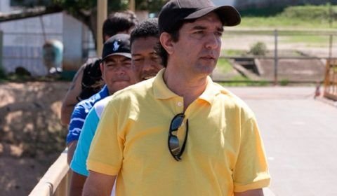 Prefeito de Itacoatiara vai gastar R$4,6 milhões com madeira