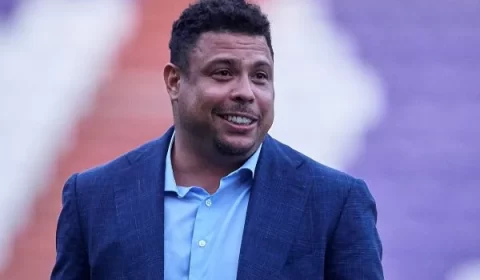 Real Valladolid, clube de Ronaldo Fenômeno, volta à elite na Espanha