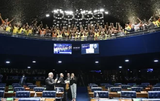 Senado aprova PEC do piso salarial dos agentes comunitários de saúde