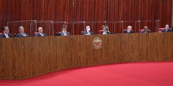 TSE aprova primeiro registro de estatuto de federação partidária