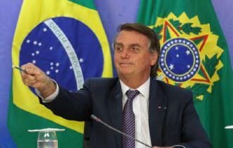Bolsonaro amplia gasto com cartão corporativo em ano eleitoral