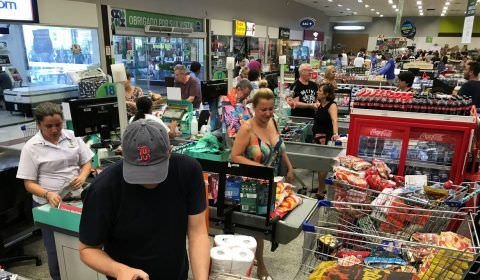 Consumo das famílias tem alta de 7,3% em abril