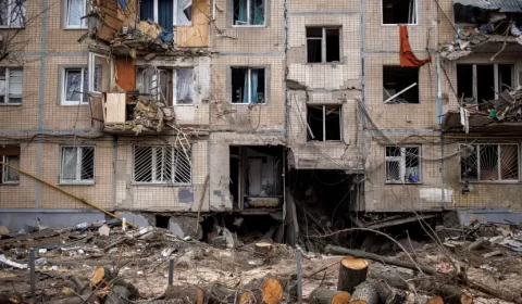 Anistia Internacional, acusa Rússia de crimes de guerra em Kharkiv