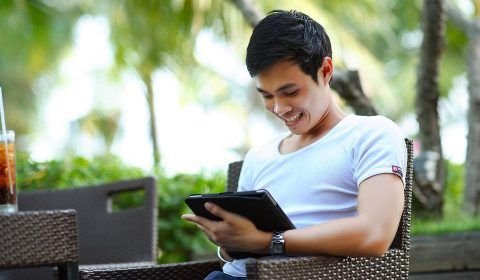 Conectado o tempo todo? Veja como isso pode prejudicar seu aprendizado, bem-estar e saúde mental