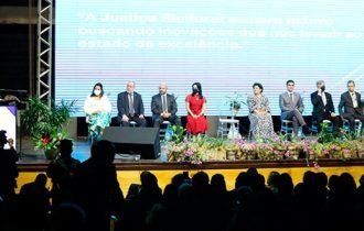 Fachin defende eleições livres e periódicas para o fortalecimento da democracia