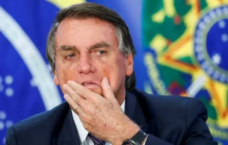 “Fui do tempo em que decisão do STF não se discutia, se cumpria. Não sou mais”, diz Bolsonaro