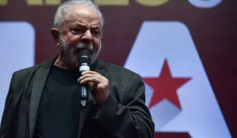 Lula critica Biden por pacote de ajuda de US$ 40 bilhões à Ucrânia