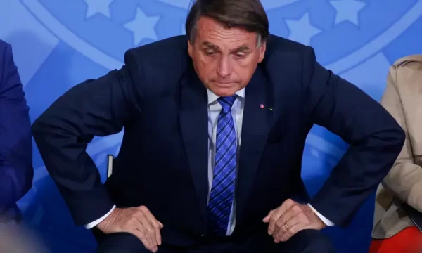 O que faz da pesquisa Datafolha uma enorme pedra no sapato de Bolsonaro