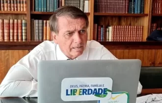 “Querem dar o golpe para me tirar do poder”, diz Bolsonaro