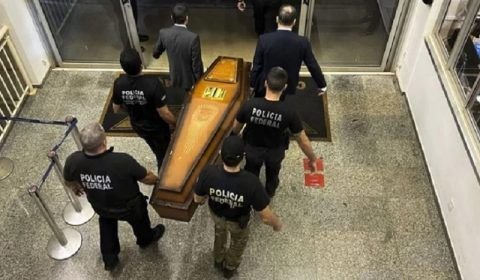 'Se há mandante é comerciante da área', diz Mourão sobre mortes no AM