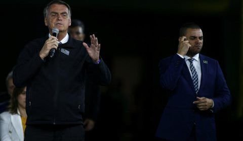 Bolsonaro diz que Estados democratas estão criando problemas para democracia dos EUA