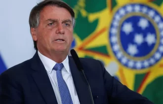 Bolsonaro pede que Supremo suspenda ordem de Moraes sobre suposta interferência no caso Milton Ribeiro