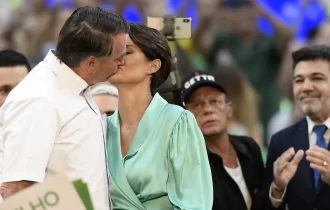 Campanha de Bolsonaro se empolga com participação de Michelle em convenção do PL