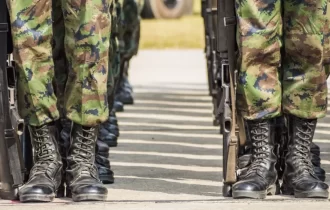 CGU aponta 2,3 mil irregularidades em salários de militares no governo