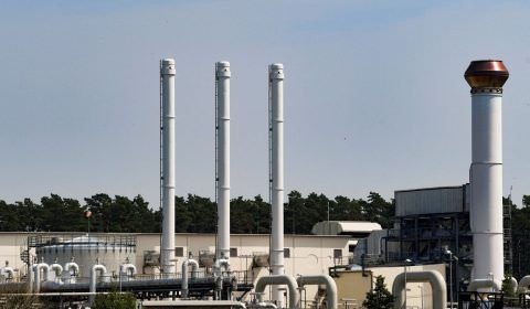 Europa aprova metas de cortes de demanda de gás