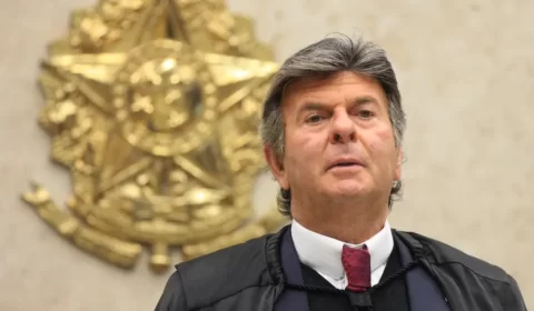 Fux se reúne com Fachin e repudia “tentativa de se colocar em xeque” o processo eleitoral