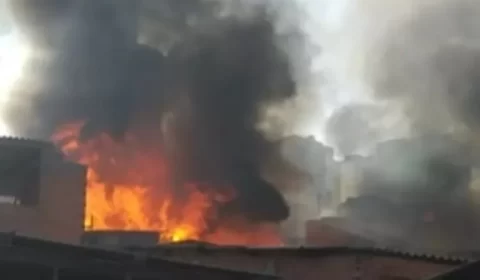 Incêndio atinge favela na zona sul de São Paulo