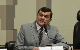 “Jamais seremos revisores de eleições”, diz ministro da Defesa