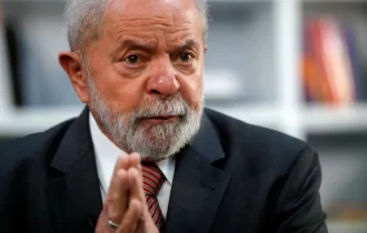 Lula faz nova ofensiva sobre MDB e se encontra com caciques