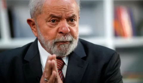 Lula faz nova ofensiva sobre MDB e se encontra com caciques