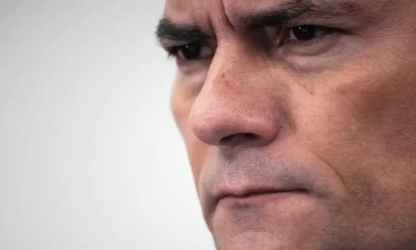 Moro anuncia pré-candidatura ao Senado pelo Paraná