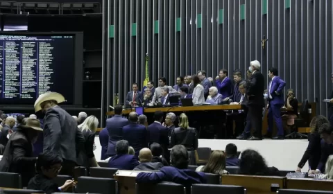 Partidos oferecem até dinheiro por candidatos a deputado competitivos