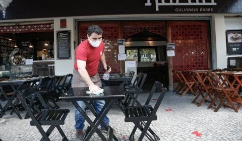 Pesquisa: 35% dos bares e restaurantes do Rio tiveram prejuízo em junho