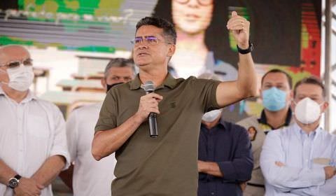 David Almeida aumenta em 107% salário dos conselheiros tutelares de Manaus