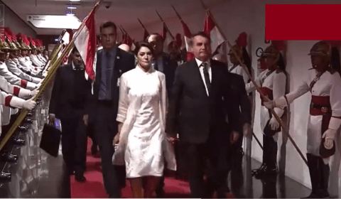 Bolsonaro, Michelle e Carlos saíram irritados da posse de Moraes no TSE
