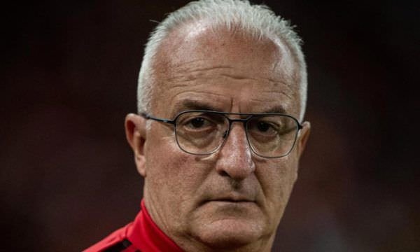 “Chance enorme”; Jornalista entrega que Dorival pode deixar o Flamengo e motivo surpreende Nação