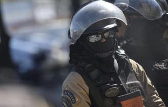 Operações policiais no Rio de Janeiro escancaram padrão de alta letalidade do governo Cláudio Castro  