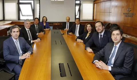 Copom pode aumentar Selic pela última vez hoje, mas não há consenso