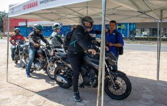 Dia do motociclista: ações de sensibilização e orientação para um trânsito mais seguro