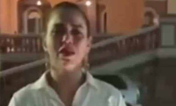 ‘Eu posso morrer agora’, funcionária de hotel é demitida após filmar Axl Rose em Manaus; veja vídeo