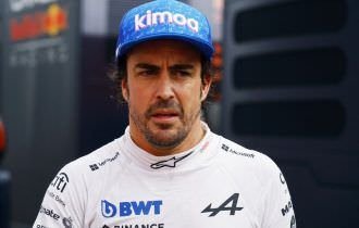 Fernando Alonso correrá pela Aston Martin a partir de 2023