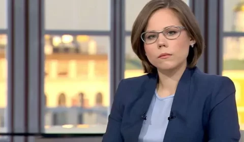 Filha de “guru” de Putin morre em explosão de carro, afirmam autoridades russas