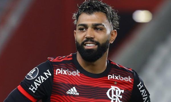 Nada de Corinthians: Clube do exterior oficializa proposta para tirar Gabigol do Flamengo