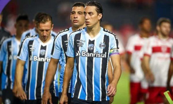 Grêmio enfrenta Cruzeiro após perda de longa invencibilidade na Série B