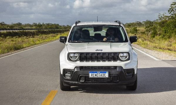 Jeep Renegade 2023 ganha motor turbo e perde liderança