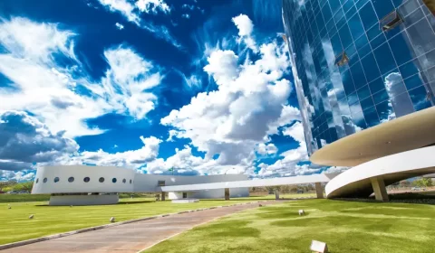 Lealdade e esperança na PGR, em defesa de Bolsonaro